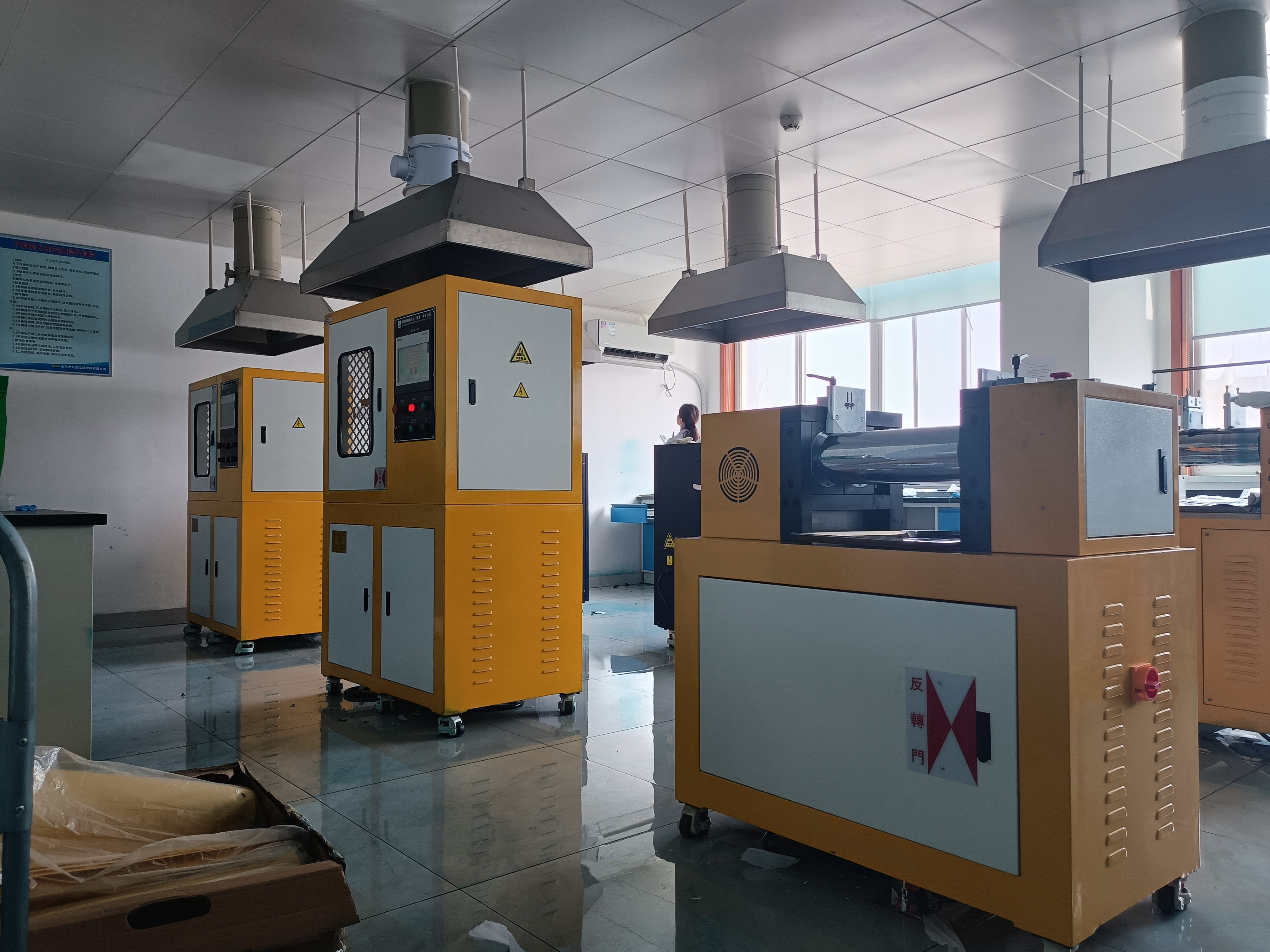 双辊开炼机的应用范围